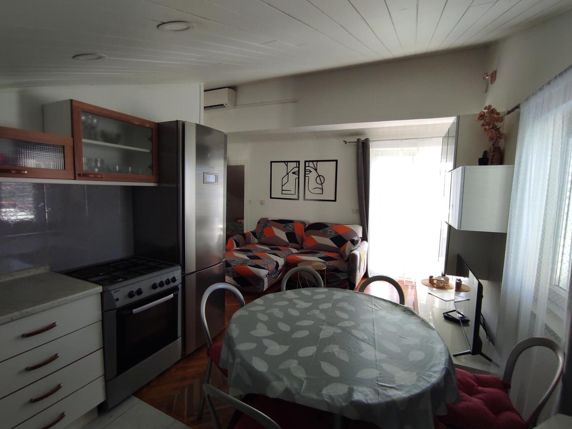 Apartmani Lidija Лопар Екстериор снимка