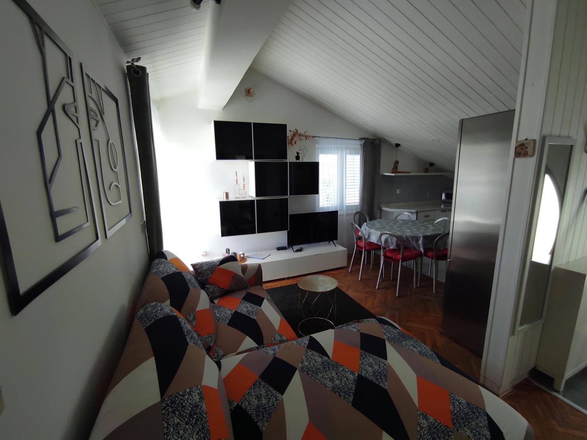 Apartmani Lidija Лопар Екстериор снимка