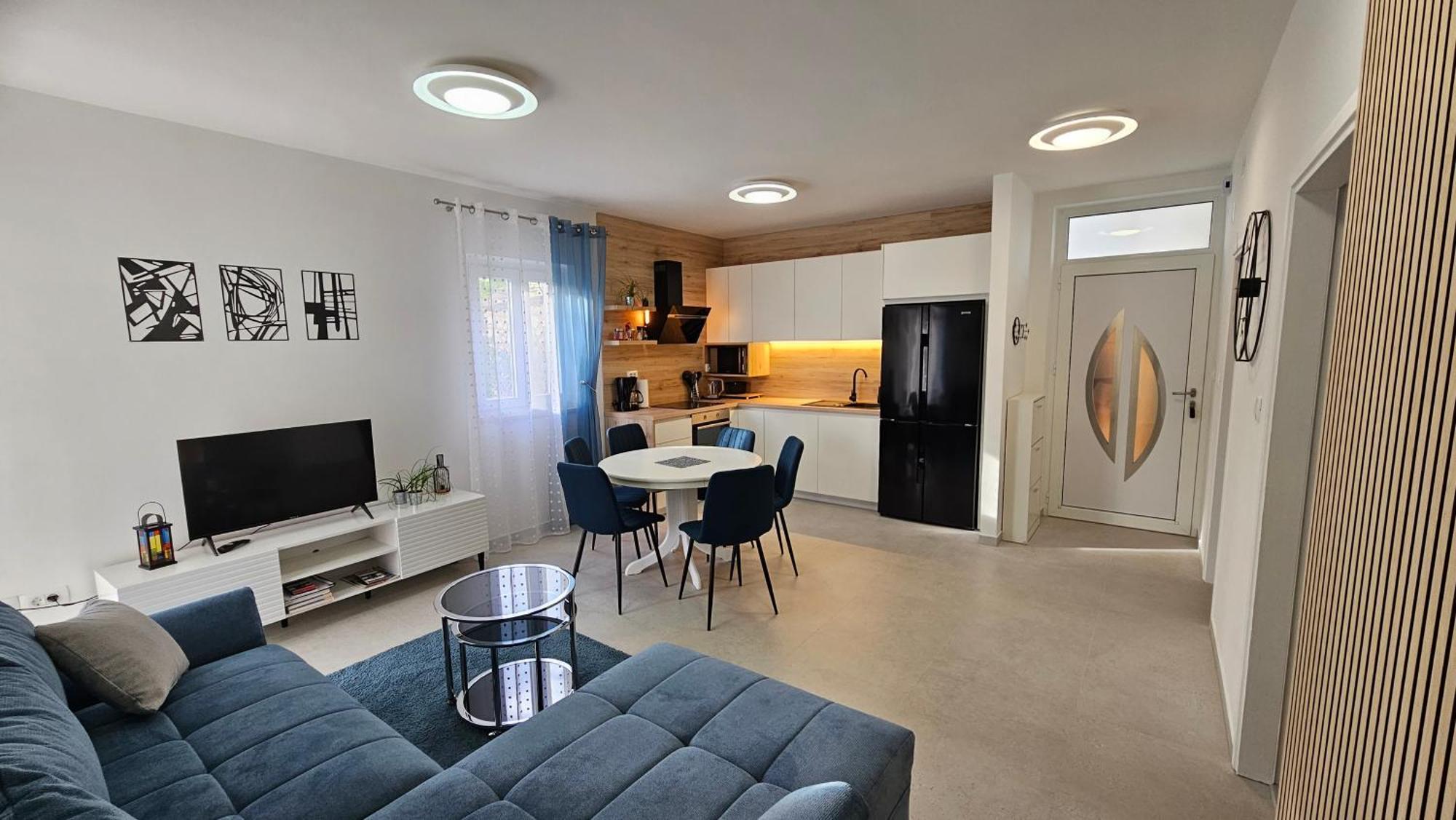 Apartmani Lidija Лопар Екстериор снимка